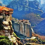 4-seasons Pool Near Meteora * Trikala (Thessaly)