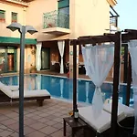 Villa 4-seasons Pool Near Meteora *