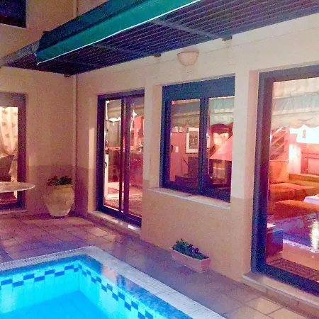 4-seasons Pool Near Meteora Villa Trikala (Thessaly)