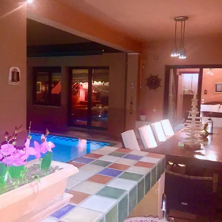 4-seasons Pool Near Meteora Villa Trikala (Thessaly)