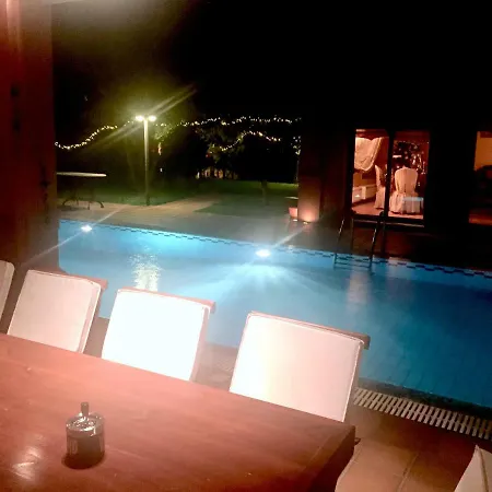 4-seasons Pool Near Meteora Villa Trikala (Thessaly)
