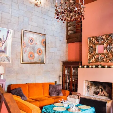 4-seasons Pool Near Meteora * Tríkala