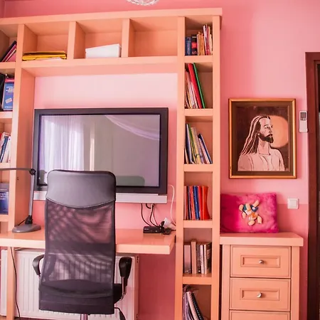 4-seasons Pool Near Meteora Tríkala