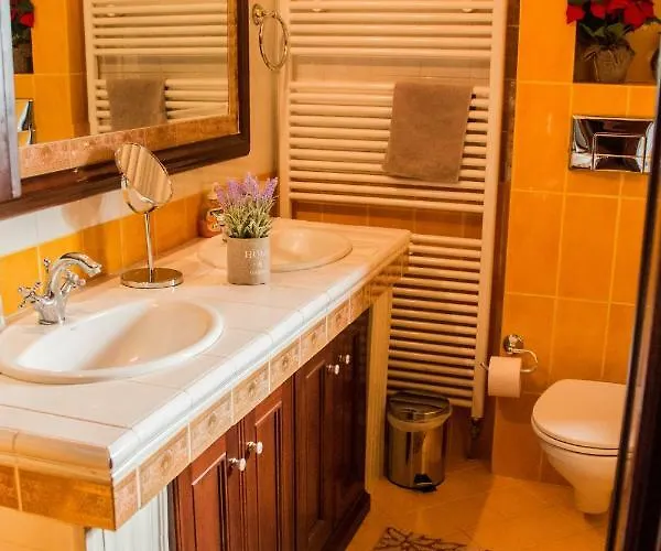 Villa 4-seasons Pool Near Meteora