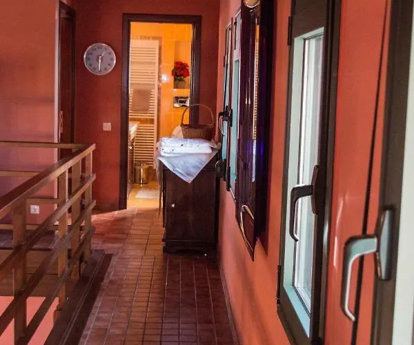 4-seasons Pool Near Meteora Villa Trikala (Thessaly)