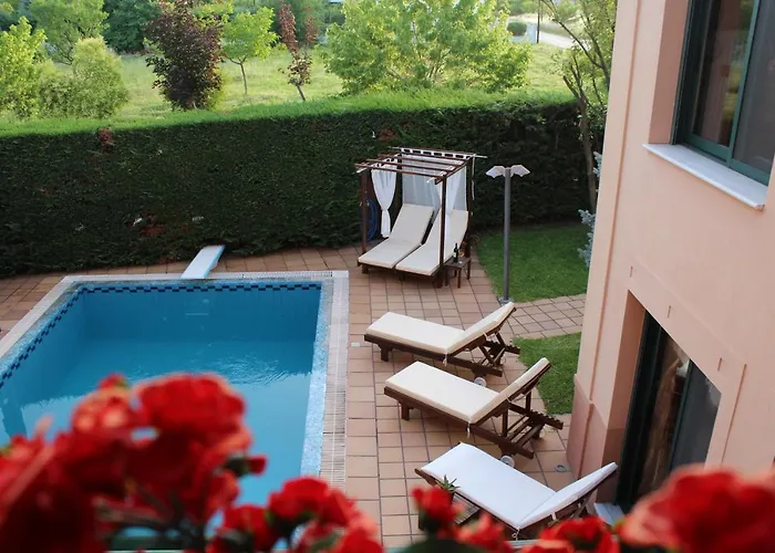 4-seasons Pool Near Meteora * Trikala (Thessaly)